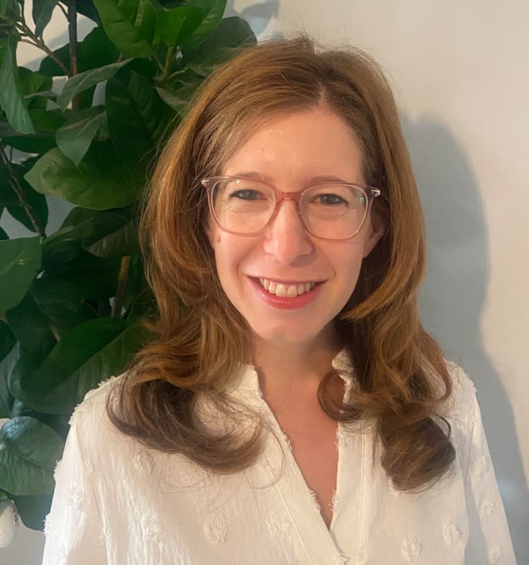 Sabrina di Mauro Italian Online Psychologist in the UK copy